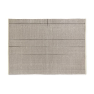 Dywan Normann Copenhagen Seam 250x350 w odcieniach szarości