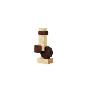 Normann Copenhagen Dołącz do rzeźby Medium Carbonized Ash