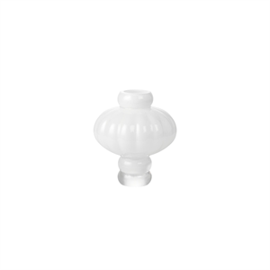 Louise Roe Balloon 02 Wazon Opal